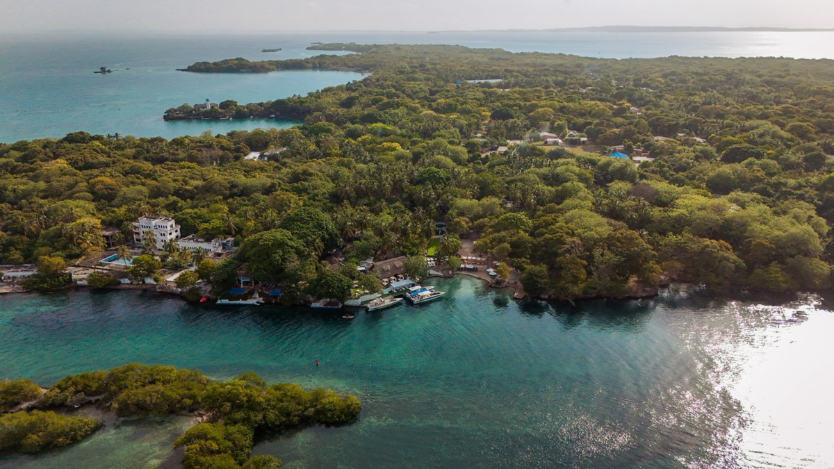 La historia de una isla de Cartagena que fue invadida por un empresario millonario y que se niega a regresar al estado / exclusiva EL TIEMPO

 – En la mira