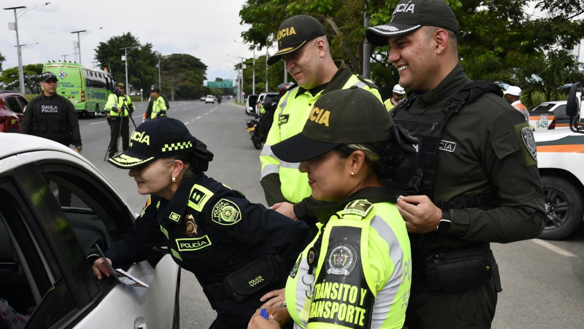 Era el regreso de los viajeros.

 – En la mira