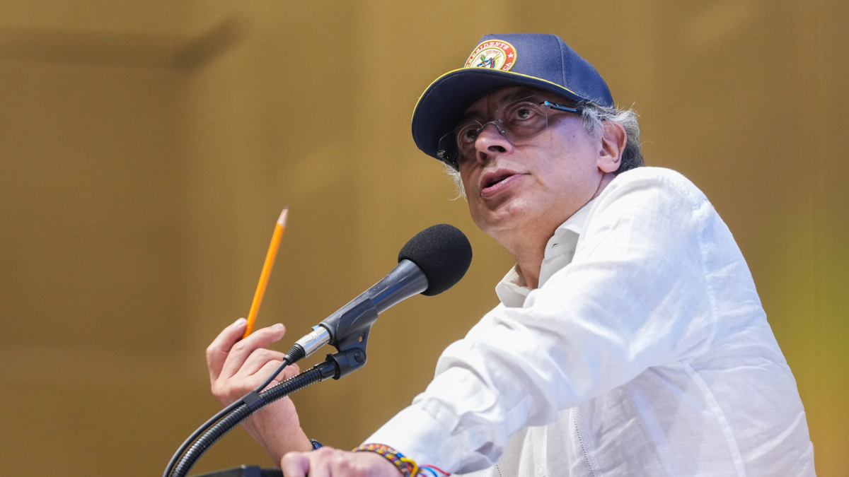 El presidente Gustavo Petro anunció el traslado de cabecillas del crimen que organizaron una fiesta con Nelson Velásquez en el penal de Itagüí: “Se acabó”

 – En la mira