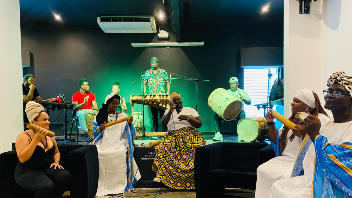 mujeres y sus historias que le dan sabor al pacífico colombiano

 – En la mira